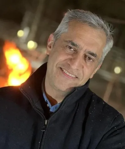آقای دکتر باستانی