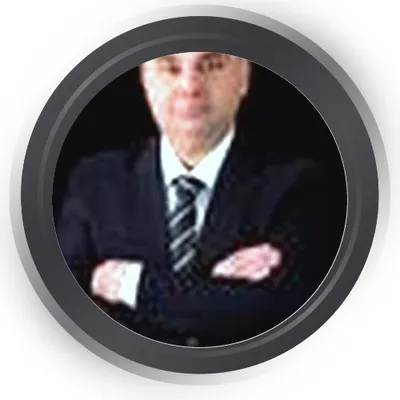 دکتر حسن مومنی دکتر حسن مومنی