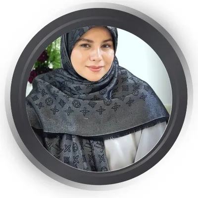 نفیسه شایسته طاهری نفیسه شایسته طاهری