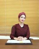 دکتر لیلا میردامادی زنان و زایمان تهران